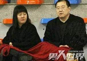 英达爆料过年视频,过年视频背后的温馨故事